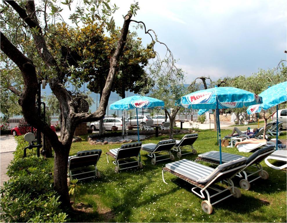 Hotel Fraderiana Torri Del Benaco Quarto foto